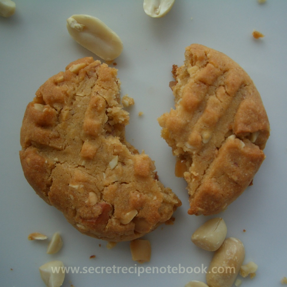 Crunchy Peanut Butter Cookies