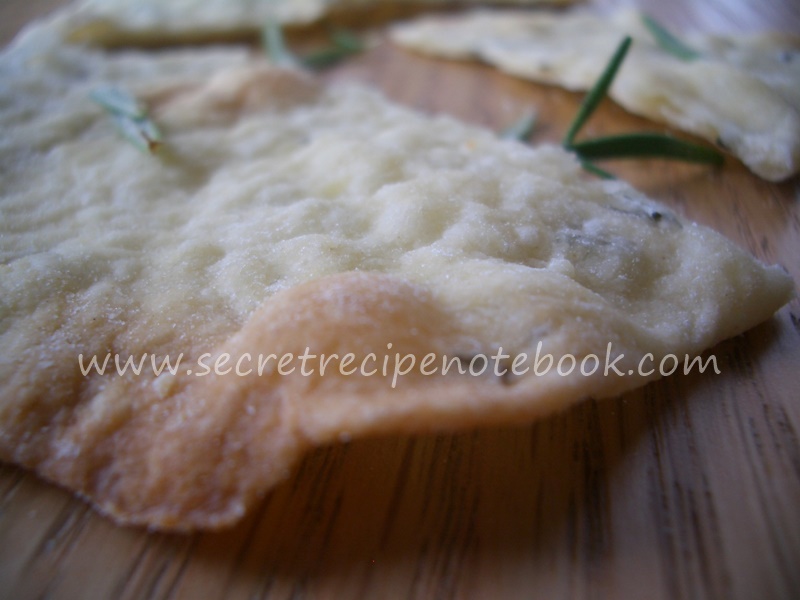 Rosemary Flatbread Crackers