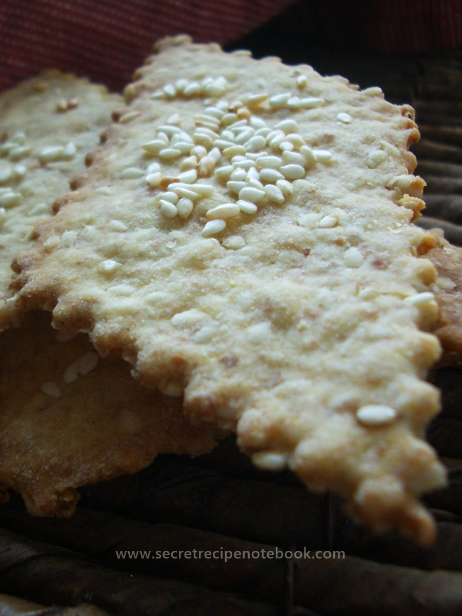 Sesame Buttermilk Crackers | Secret Recipe Notebook